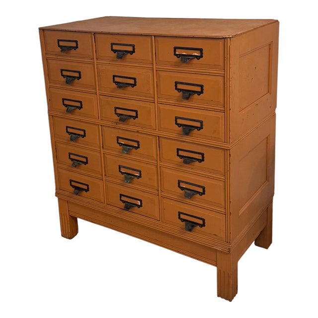 Antique Yawman & Erbe 18-Drawer Library Card Catalog Cabinet, Circa 1910s For Sale - Image 4 of 10