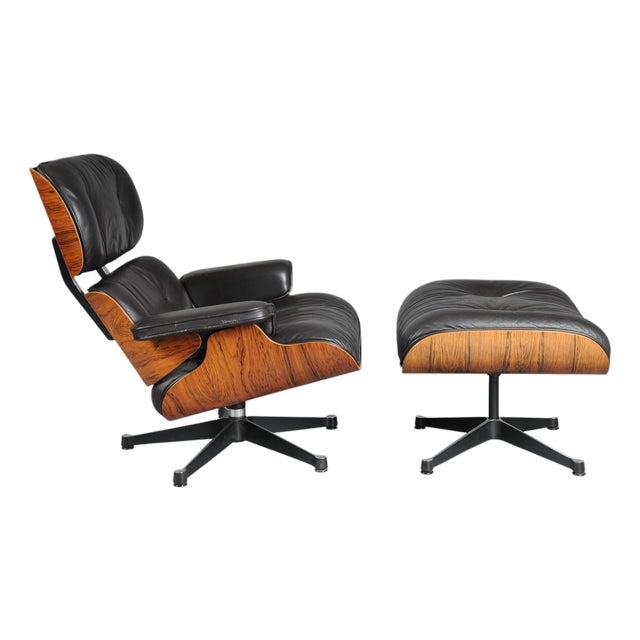 Set of Lounge Chair and Ottoman by Charles Eames for Herman Miller, 1960s For Sale