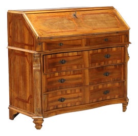 Example of Desks