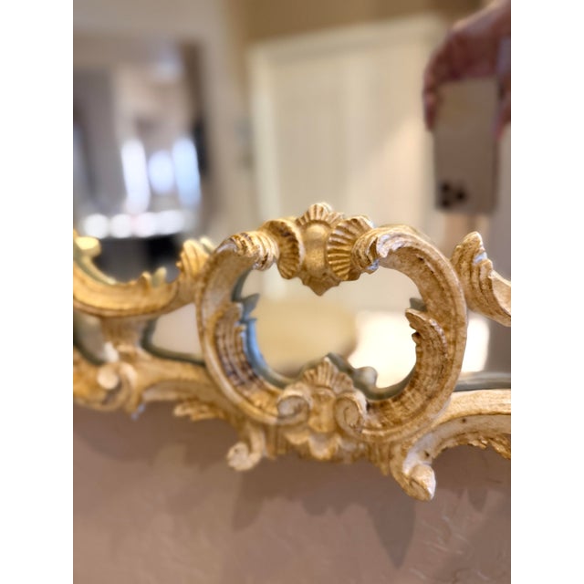 Chinese Early 20th Century Chinese Chippendale Ho-Ho Bird Carved Gilt Wood Mirror For Sale - Image 3 of 9