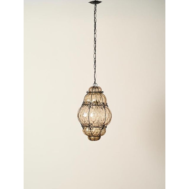 Large Mouth-Blown Murano Amber Glass and Iron Lantern Pendant Light from Seguso, Italy, 1940 For Sale - Image 12 of 18