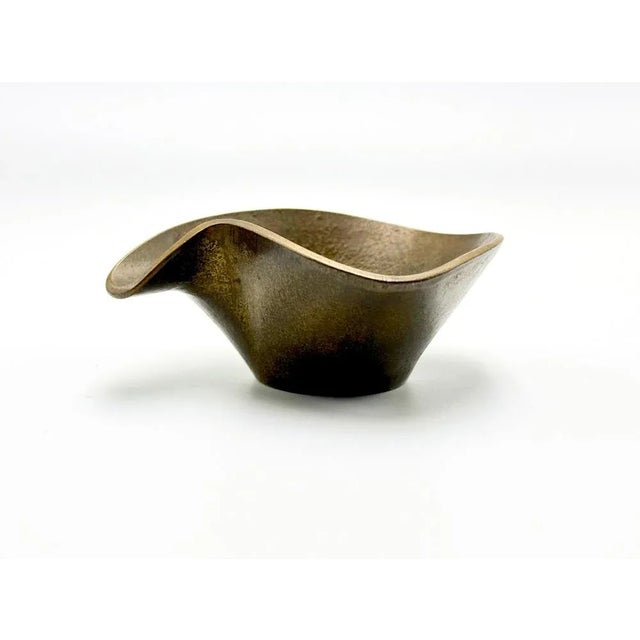 Mid-Century Bronze Ashtray attributed to Carl Auböck, Austria, 1950s For Sale - Image 10 of 10