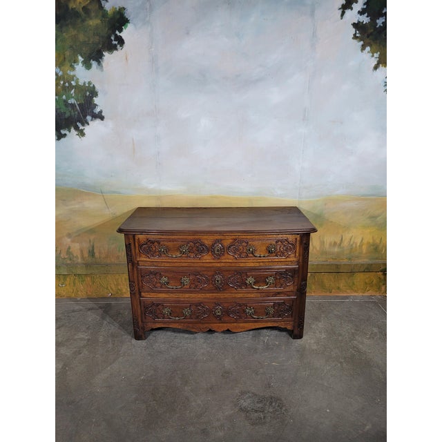 Louis XV Chest of Drawers in Walnut For Sale - Image 13 of 13