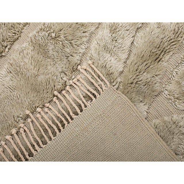 2020s Sculpted Maze Hand-Knotted Moroccan Wool Rug | 7'9" X 6'2" | One of a Kind For Sale - Image 5 of 7