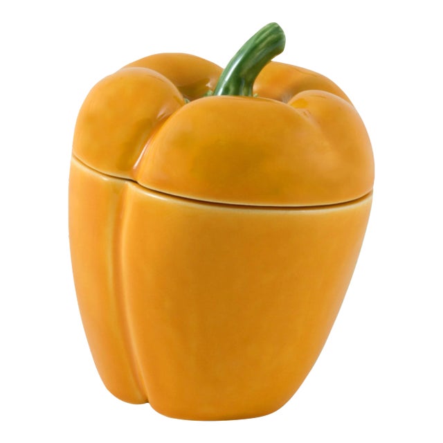 Bordallo Pinheiro Pepper Box, Yellow, 5" 16 oz For Sale