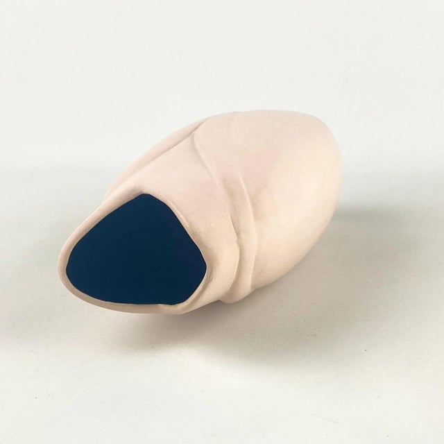 Blush 1950s Coronet Ceramics Matte Blush Vase For Sale - Image 8 of 12