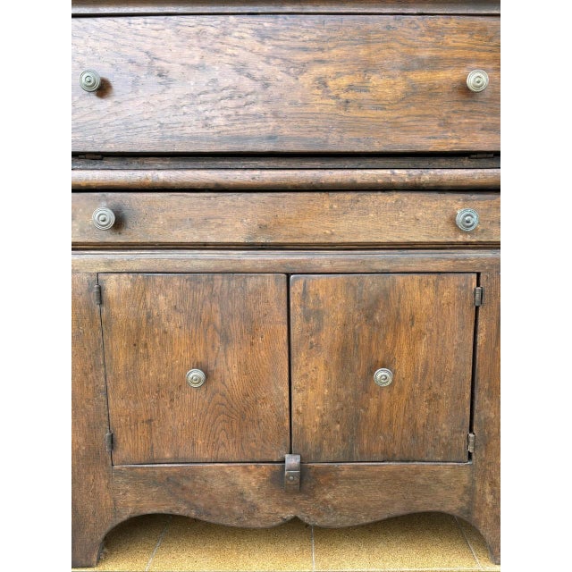 Early 20th Century Spanish Rustic Oak Cabinet with Lift-Top Compartment and Two Doors For Sale - Image 4 of 13
