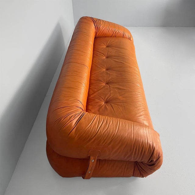 Italian Modern Leather Sofa by Alessandro Becchi for Giovannetti Collezioni, 1970 For Sale - Image 3 of 18