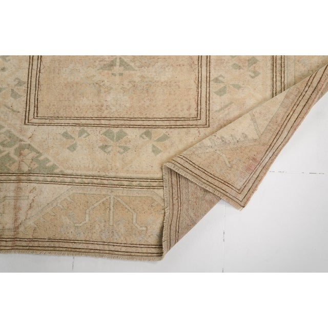 Vintage Turkish Area Rug, 9'7" X 6'8" Hand-Knotted Minimalist Oushak Carpet, Neutral Beige and Soft Green Decorative Wool and Cotton Blend Rug For Sale - Image 4 of 9