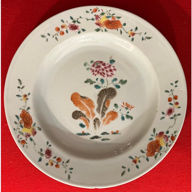 Antique 18th Century Chinese Export Qianlong Porcelain Famille Rose Plate For Sale - Image 4 of 10