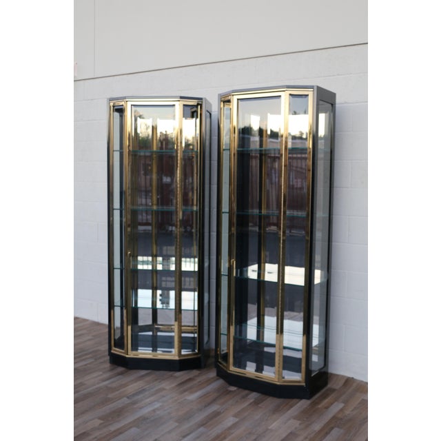 Mid-Century Modern Pair of Mid-Century Modern Henredon Black Lacquer & Brass Glass Display Cabinets With Lighting For Sale - Image 3 of 18