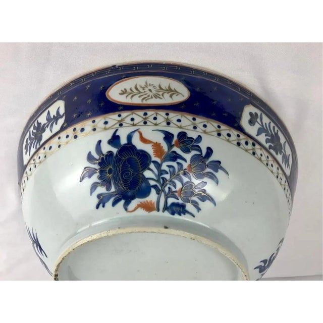 Late 19th Century Chinese Export Porcelain Large Bowl Cobalt and Gilt For Sale - Image 5 of 9