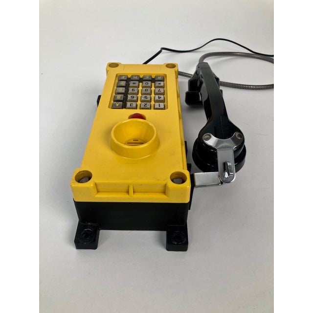 Industry Wall Mount Telephones in Bright Yellow from Tesla, 2004, Set of 2 For Sale - Image 18 of 18