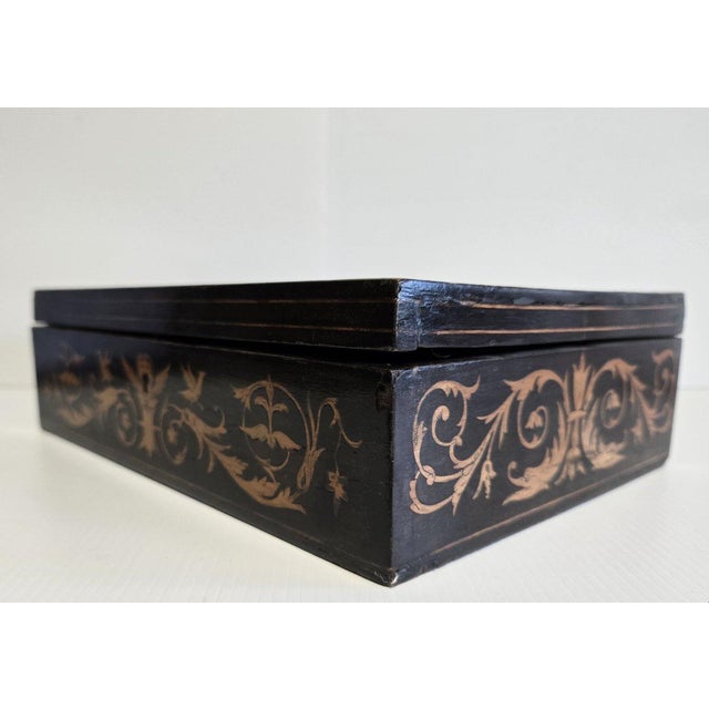 Sorrento Marquetry Box with a Medallion Scene of Three Dancers For Sale - Image 5 of 10