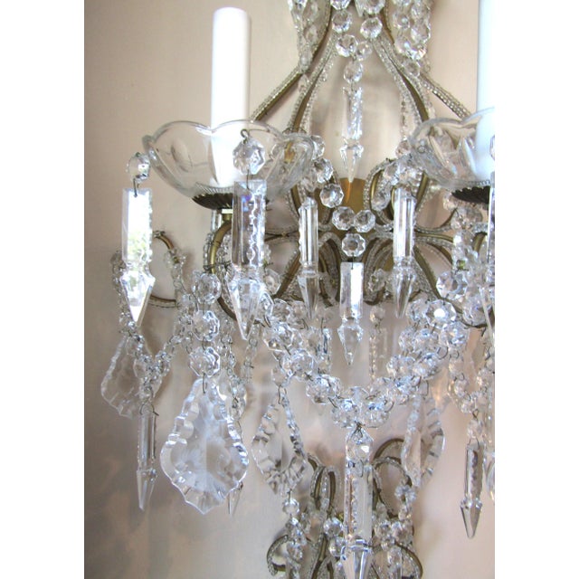 1960s Matched Pair Vintage Italian Beaded Crystal and Iron Lighted Wall Sconces For Sale In Miami - Image 6 of 11