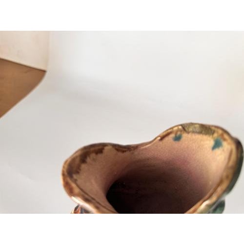 Majolica Gobbling Fish Jug in Green and Brown, England, 19th Century For Sale - Image 6 of 10