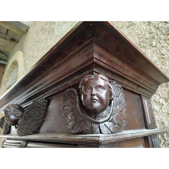 Antique Louis XIII Buffet in Walnut, 1500s For Sale - Image 5 of 9