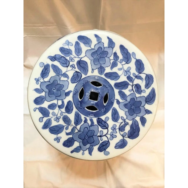 Chinese Underglaze Blue and White Garden Stool For Sale - Image 4 of 7