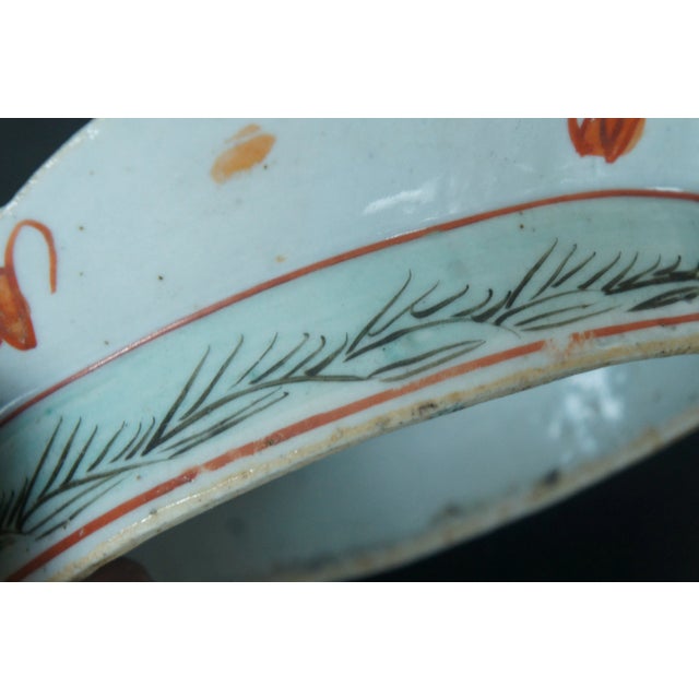 White Antique Chinese Export Famille Rose Footed Floral Polychrome Chop Suey Bowl Dish For Sale - Image 8 of 11