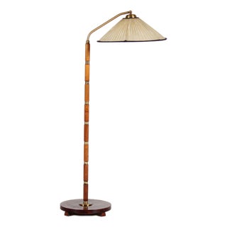 Art Deco Swedish Grace Floor Lamp in Birch and Brass with Original Shade from the 1940s by Paavo Tynell For Sale