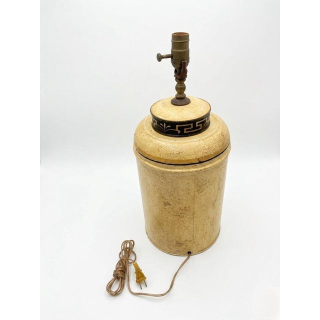 Vintage 1980s English Tole Tea Caddy Table Lamp For Sale In West Palm - Image 6 of 12