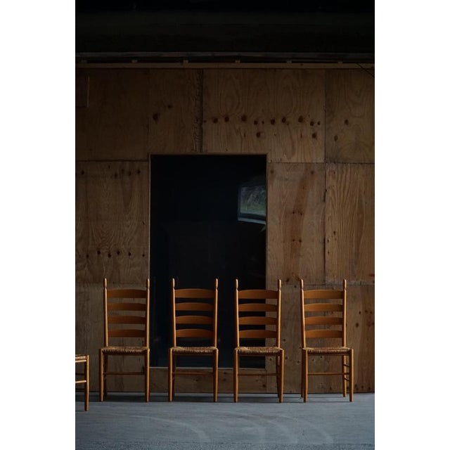 Italian Modern Beech Dining Chairs with Woven Seats in the style of Gio Ponti, 1960s, Set of 8 For Sale - Image 9 of 15