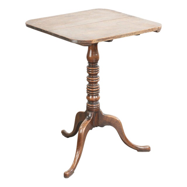 Antique English Oak Tilt-Top Table in Square Shape, 19th Century For Sale