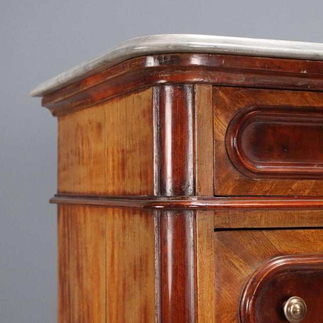 Antique Chest of 6 Drawers in Cherrywood, 19th Century For Sale - Image 3 of 11