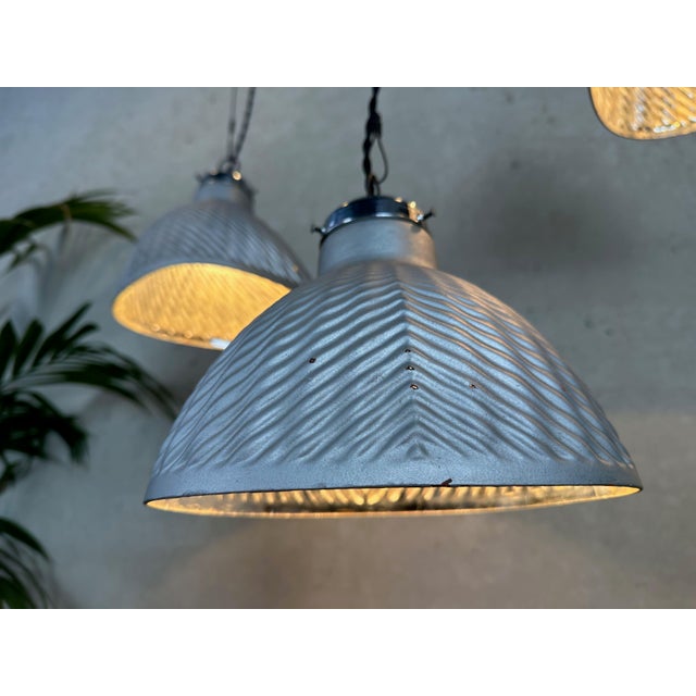 1950s Pendant Lamps from Helioray, 1950s, Set of 3 For Sale - Image 5 of 13
