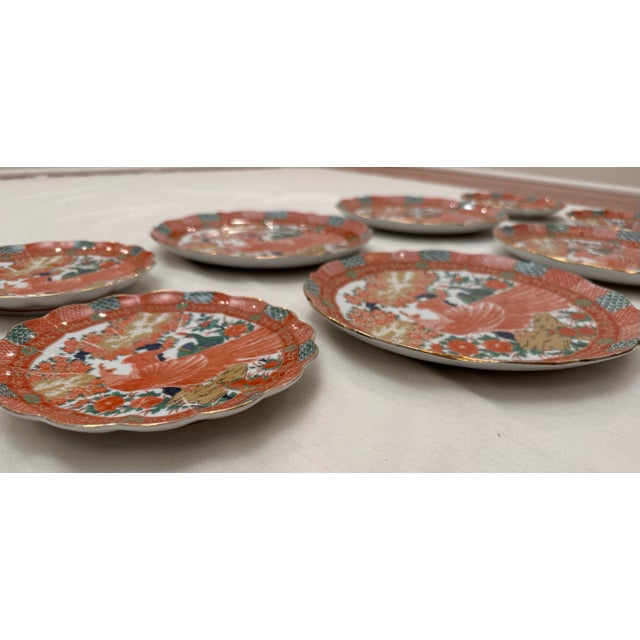 1970s Vintage Japanese Imari Arita Peacock Scalloped Porcelain Dinner & Salad Plates - 8 Pieces For Sale - Image 5 of 12