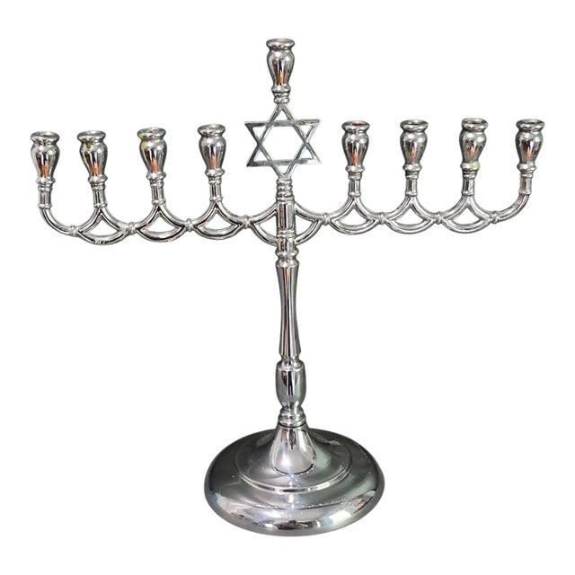 Vintage Judaica Hanukkah Menorah Candelabra Chrome Silver 9 Candle Star of David For Sale