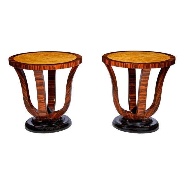Art Deco Round Side Table in Burl Walnut and Black Lacquer For Sale
