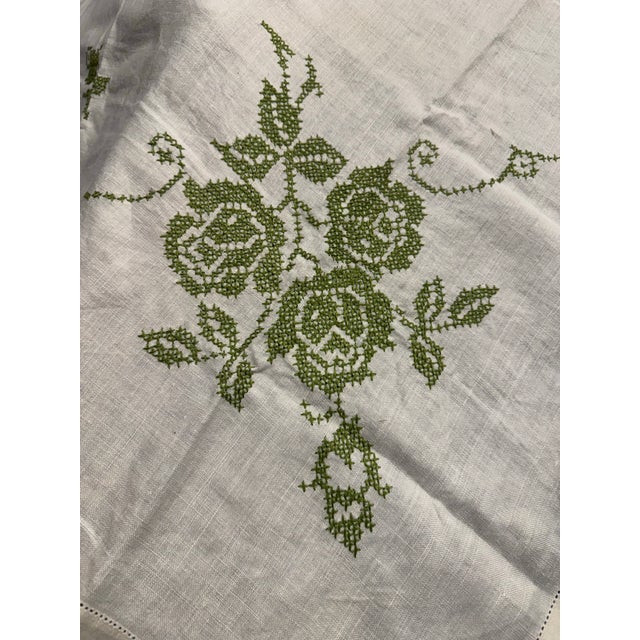 French Linen Hand Embroidered Table Cloth For Sale - Image 4 of 6