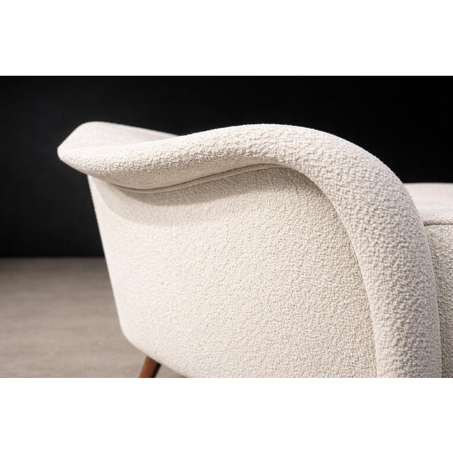Curva Armchair with Tubular Legs in Bouclé by Joaquim Tenreiro for Langenbach & Tenreiro, Brazilian Modern, 1960 – Lot 760A For Sale - Image 9 of 17