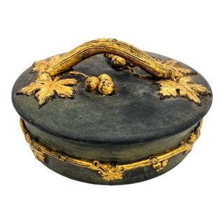 Vintage Italian Black & Gold Gilt Ceramic Lidded Box – Grapevine Motif – Hollywood Regency / Italian Traditional For Sale