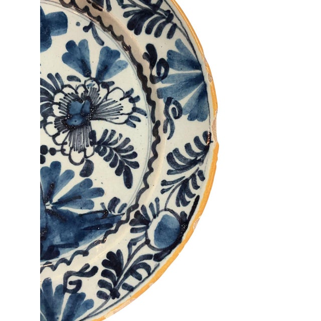 Traditional 18th Century Delft Plate For Sale - Image 3 of 9