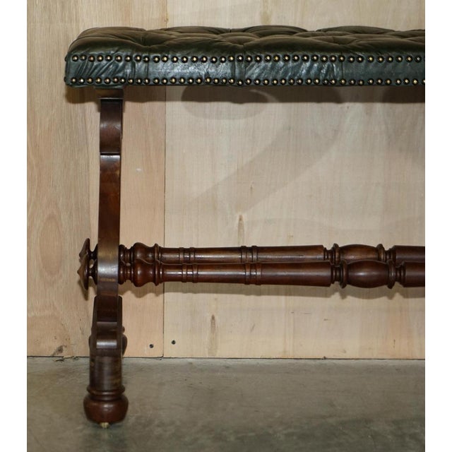 Victorian Green Leather Chesterfield Style Tufted Bench, 1900s For Sale - Image 3 of 18