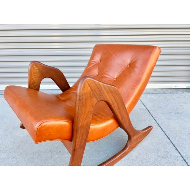 Adrian Pearsall Mid Century Walnut and Leather Rocking Chair by Adrian Pearsall For Sale - Image 4 of 12