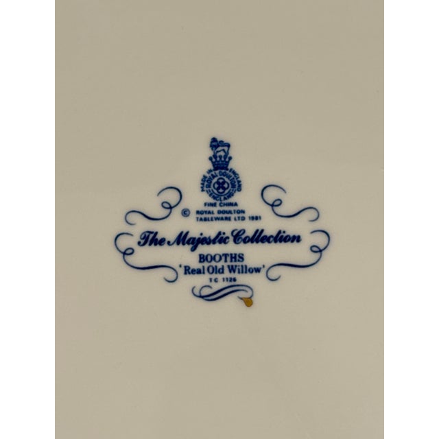 Elegant ‘Real Old Willow’ Dinner Plate From Royal Doulton For Sale In Atlanta - Image 6 of 8