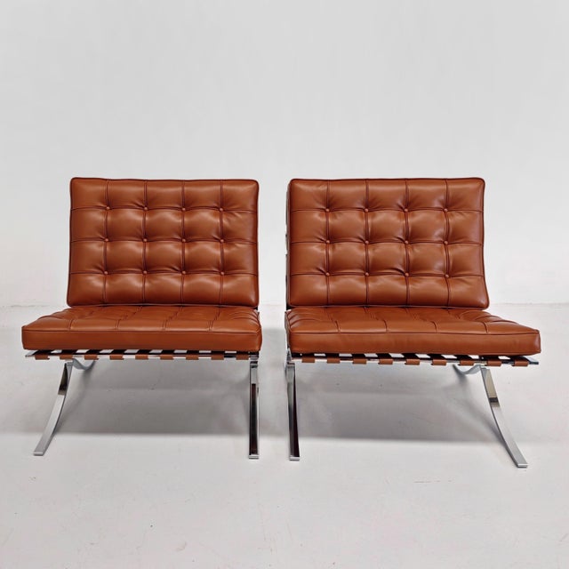 Barcelona Lounge Chairs in Tobacco Leather by Ludwig Mies van der Rohe for Knoll, 2010s, Set of 2 For Sale - Image 9 of 18