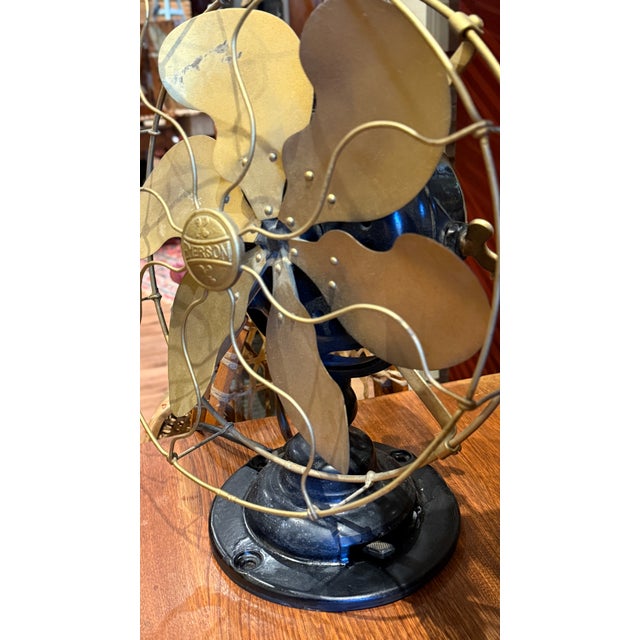 Industrial Antique Emerson 6 Blade Table Fan No. 19666 For Sale - Image 3 of 11