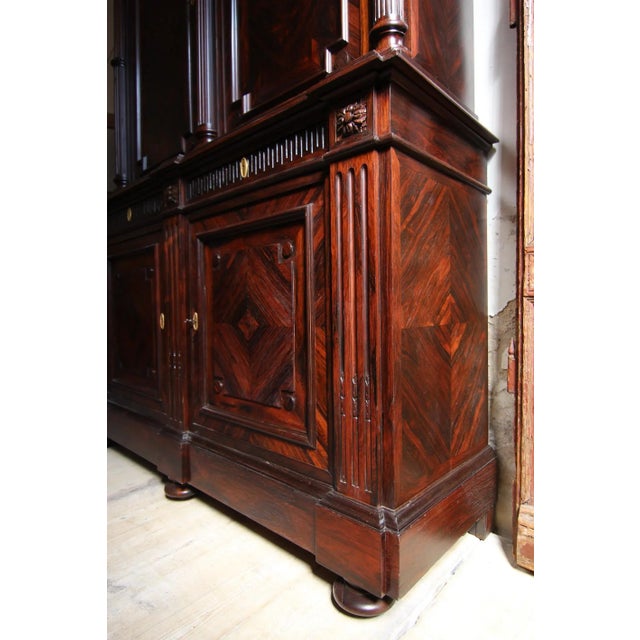 Maroon Classicist Top Cabinet in Rosewood, 19th Century For Sale - Image 8 of 18
