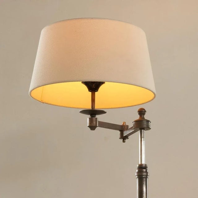 Italian Articulating Swivel Table Lamp in Metal, 1950s For Sale - Image 12 of 13