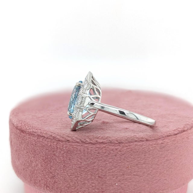 4.3ct Aquamarine Ring With Earth Mined Diamonds: Solid 14k Gold, Oval 12x9mm For Sale - Image 4 of 8