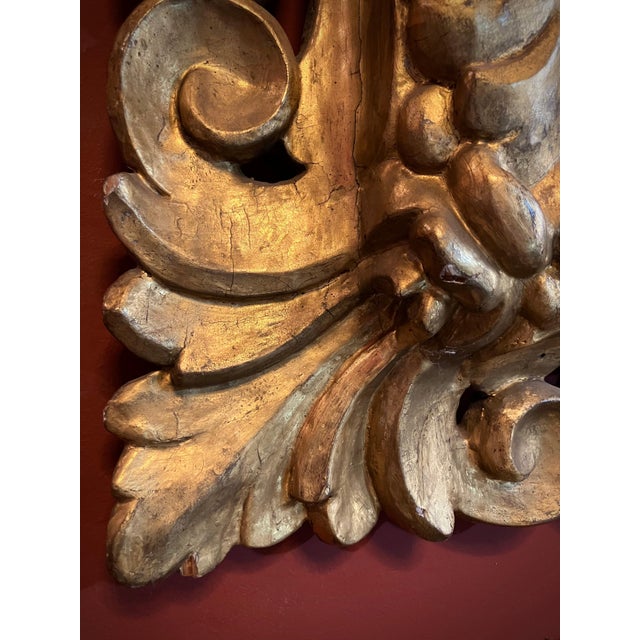 Gold Italian Baroque Hand-Carved Gilded Wood Frame, 17th Century For Sale - Image 8 of 10