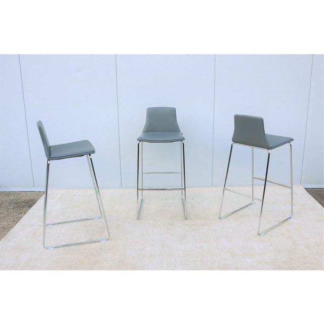 Contemporary Modern Lievore Altherr Molina for Coalesse Montara650 Gray Leather Bar Stools - Set of 3 For Sale - Image 3 of 13