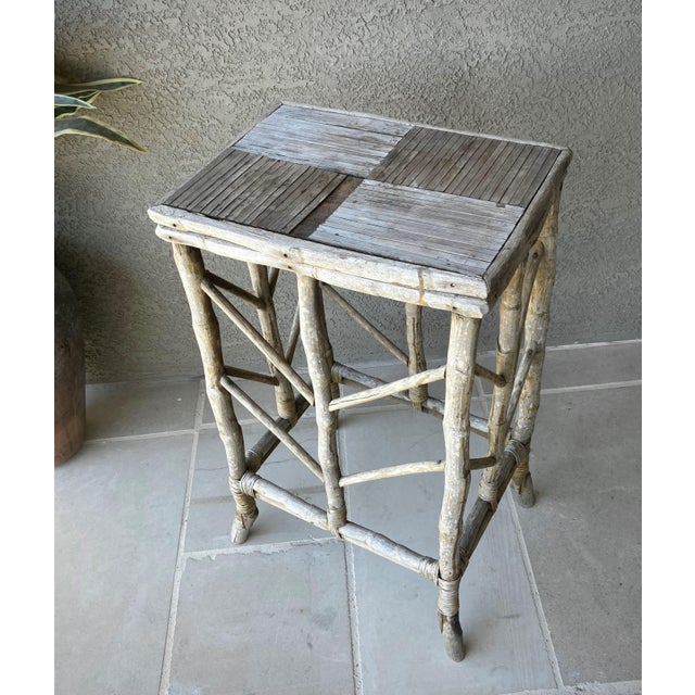 Excellent Rustic Pre-Owned Condition. Note: Pot and plant are not included. Fabulous rustic branch and twig drinks or...