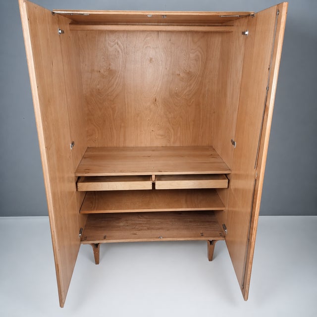 1960s Vintage Wardrobe from Francisek Mezulanik, 1960s For Sale - Image 5 of 10