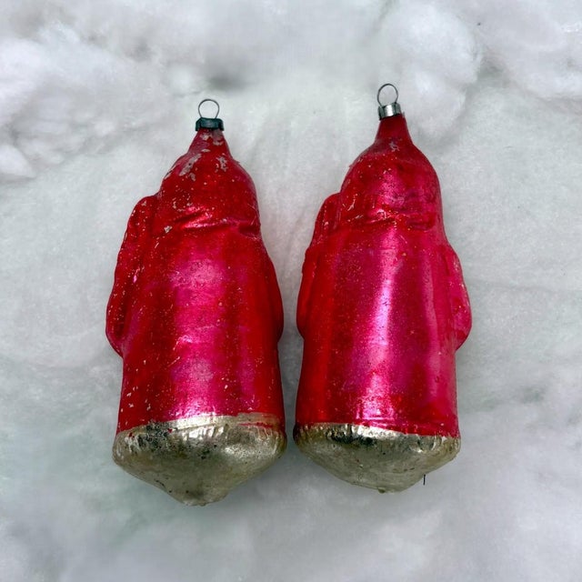 1920s Christmas Pair of Antique German Mercury Glass Santa Claus Ornaments Holding Christmas Trees For Sale - Image 5 of 7