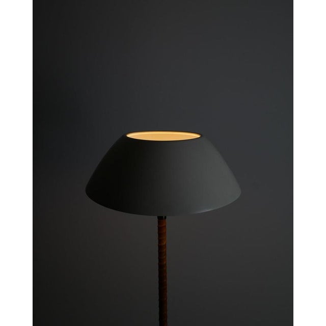 Metal Finnish Mid Century White Leather Senator Floor Lamp by Lisa Johansson-Papé, 1960s For Sale - Image 7 of 8